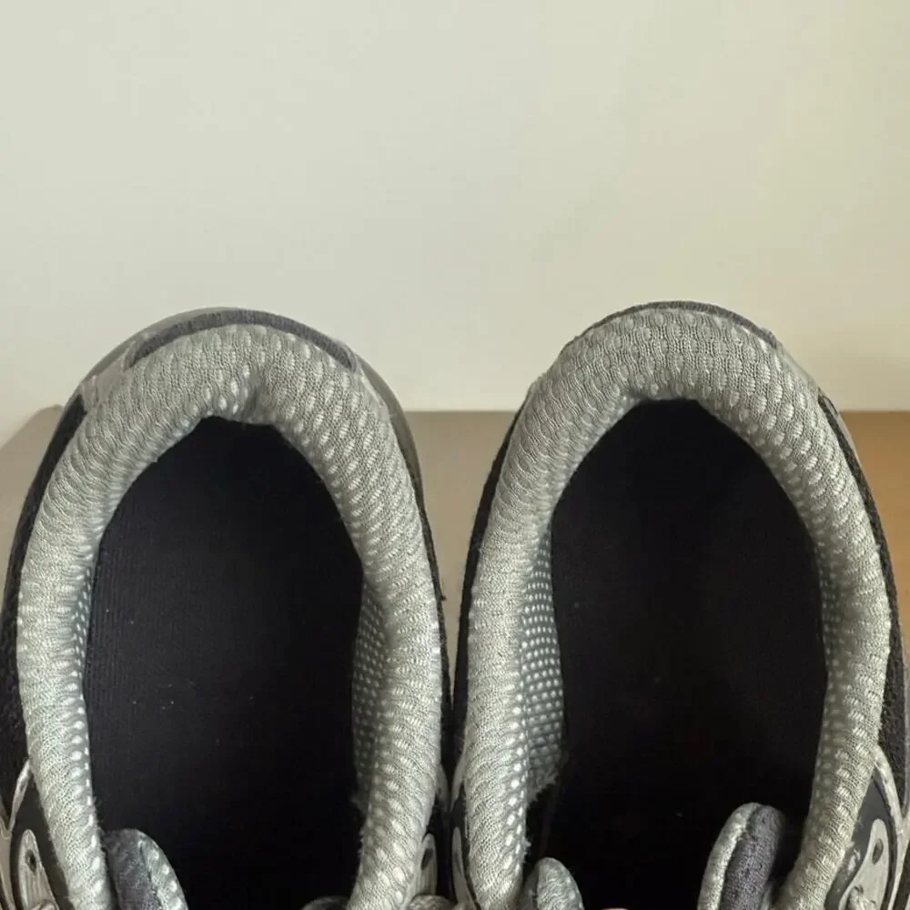 New Balance 990 V6 Grey/Black Kids Sneakers - SZ 2 Y - Picture 7 of 15